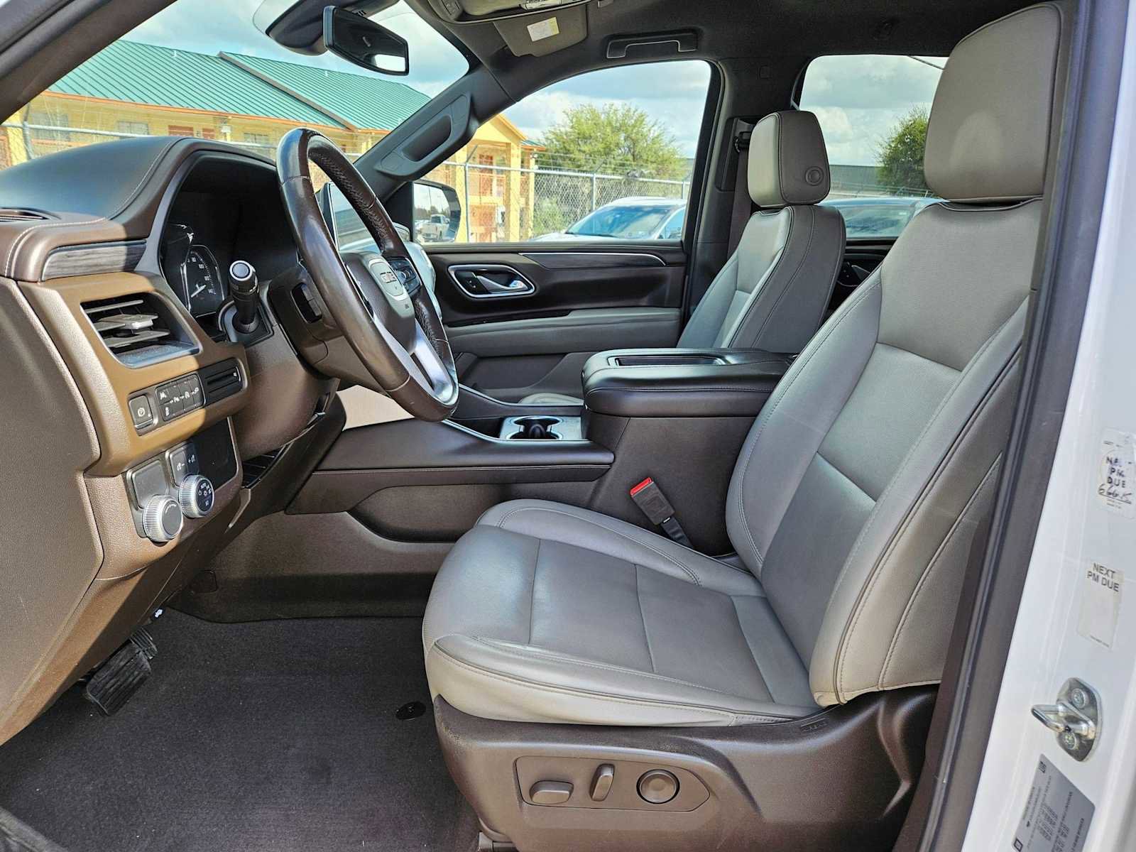 Used 2021 GMC Yukon SLT image 17