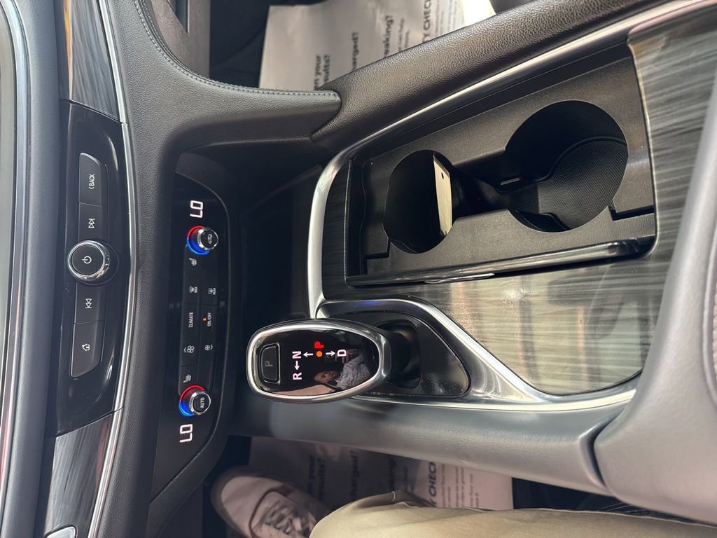 Used 2018 Buick Enclave Essence FWD image 33