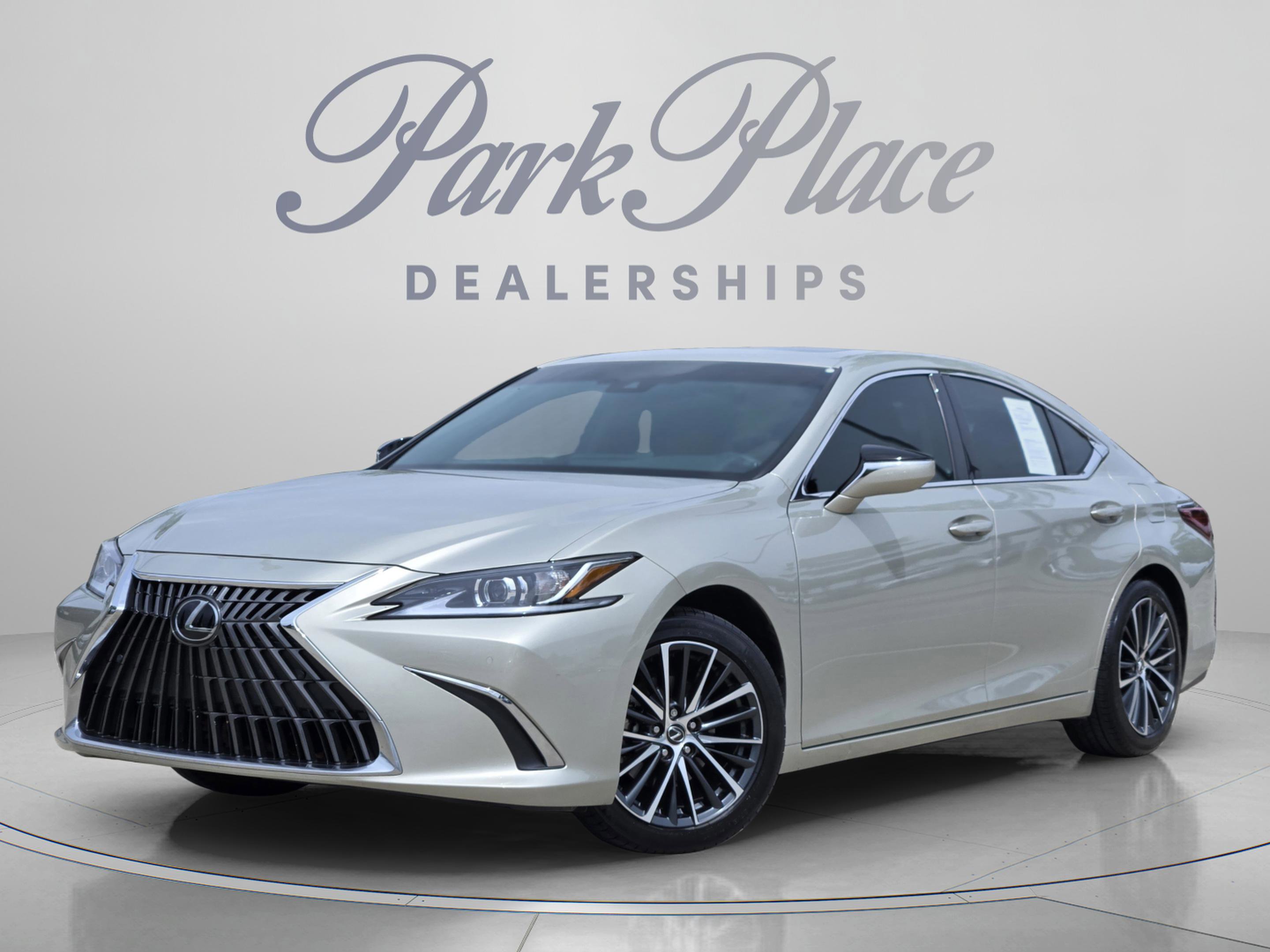 Used 2025 Lexus ES 350 w/ Premium Package FWD video 1