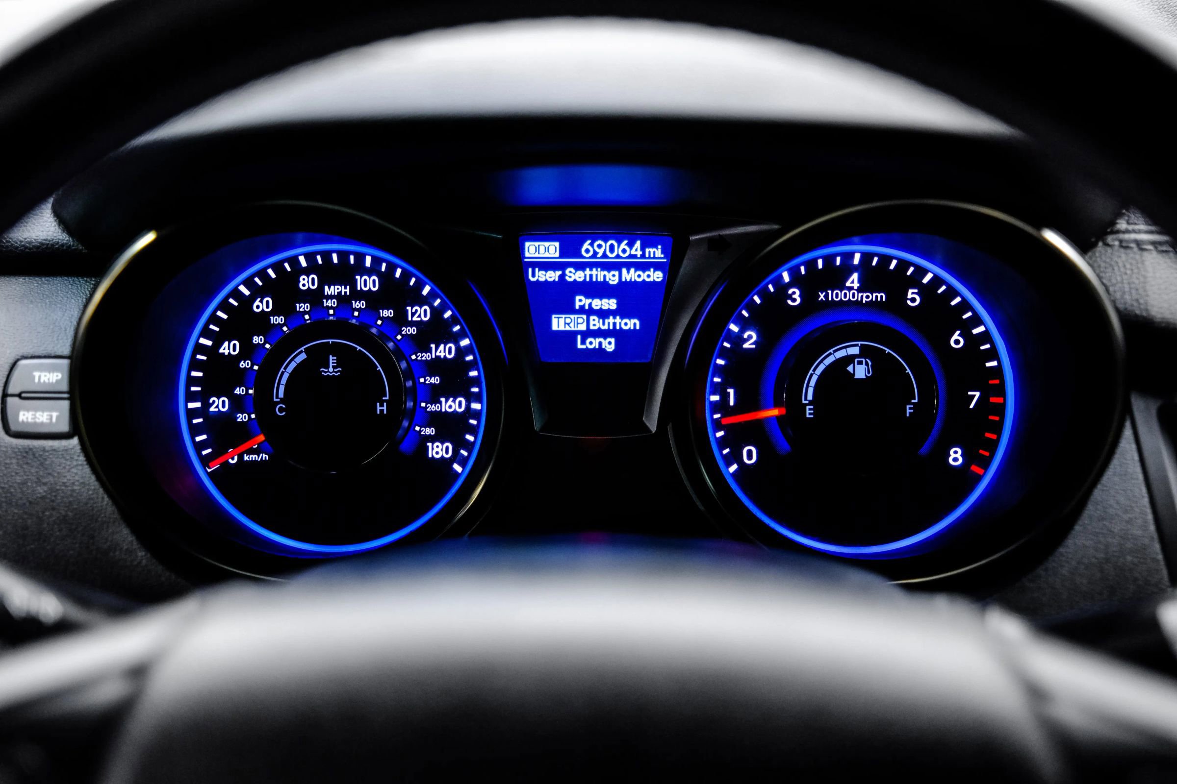 Used 2016 Hyundai Genesis Coupe 3.8 image 23