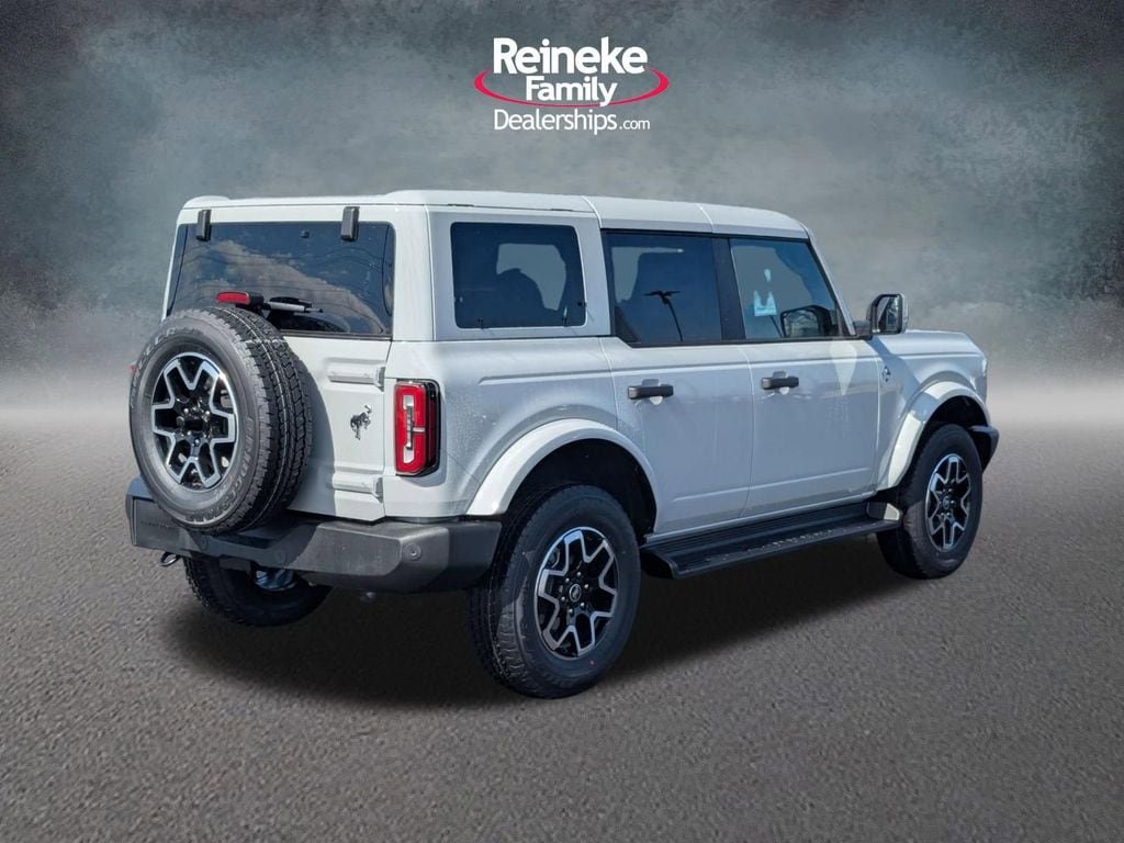 New 2026 Ford Bronco Outer Banks image 37