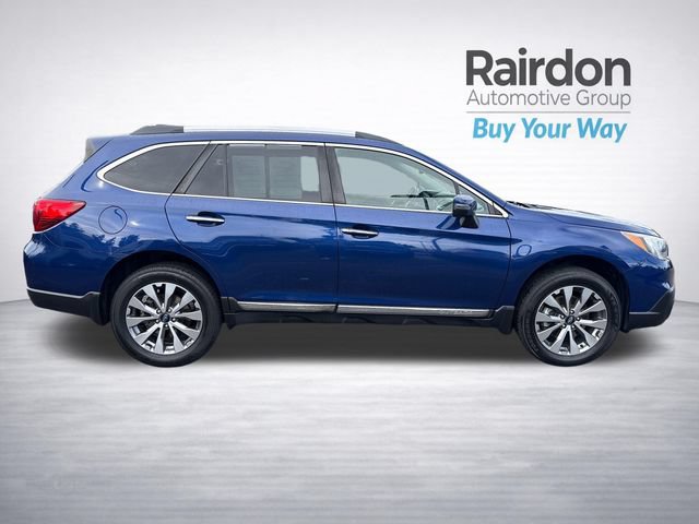 Used 2017 Subaru Outback 2.5i Touring w/ Popular Package #5A AWD/4WD image 8