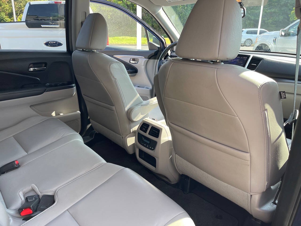 Used 2016 Honda Pilot EX-L image 34