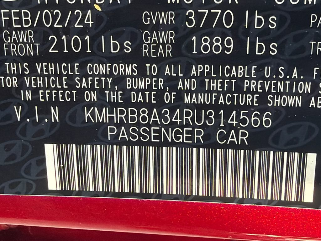 Used 2024 Hyundai Venue SE image 31