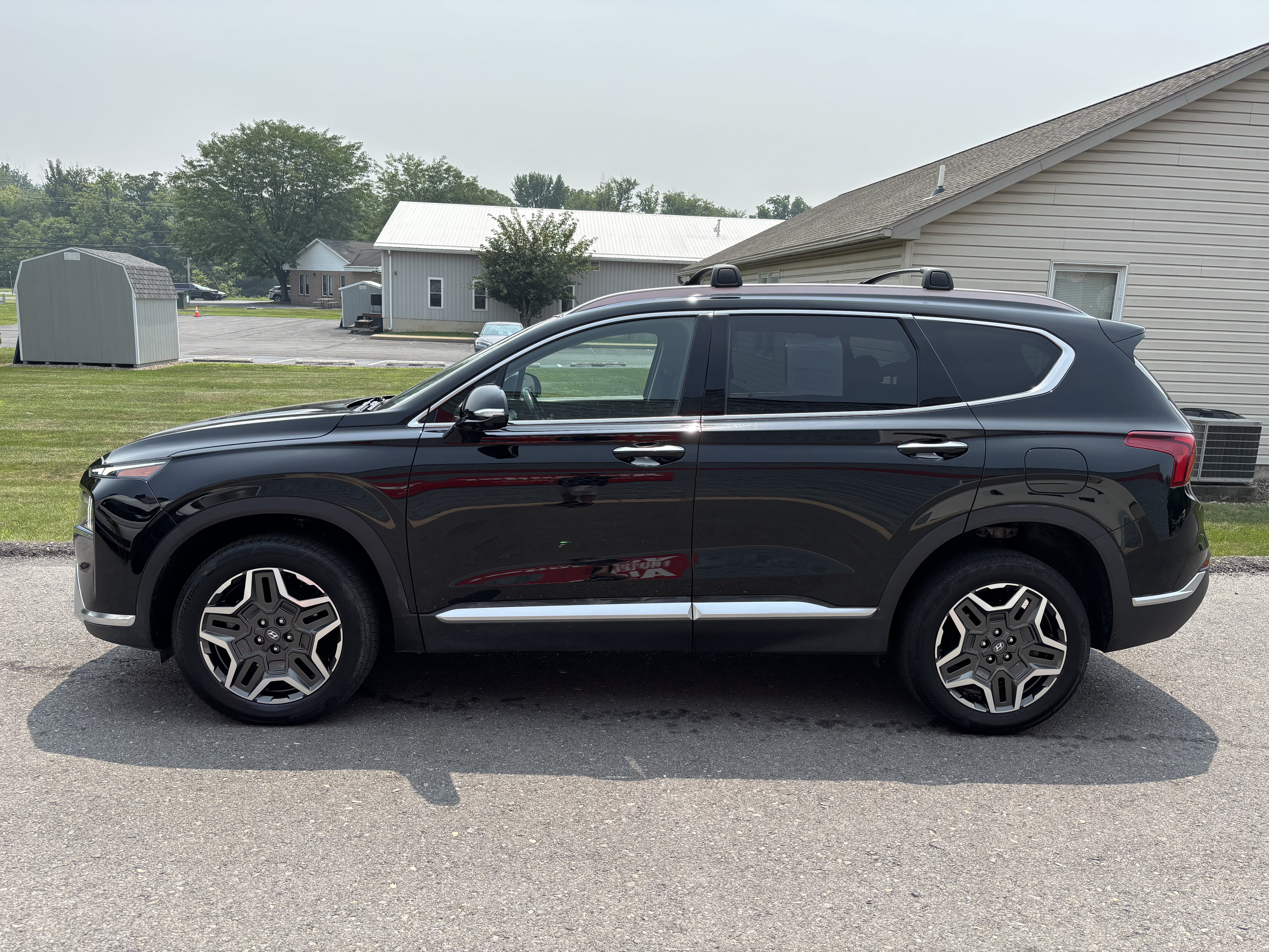 Used 2023 Hyundai Santa Fe SEL Premium AWD/4WD image 7