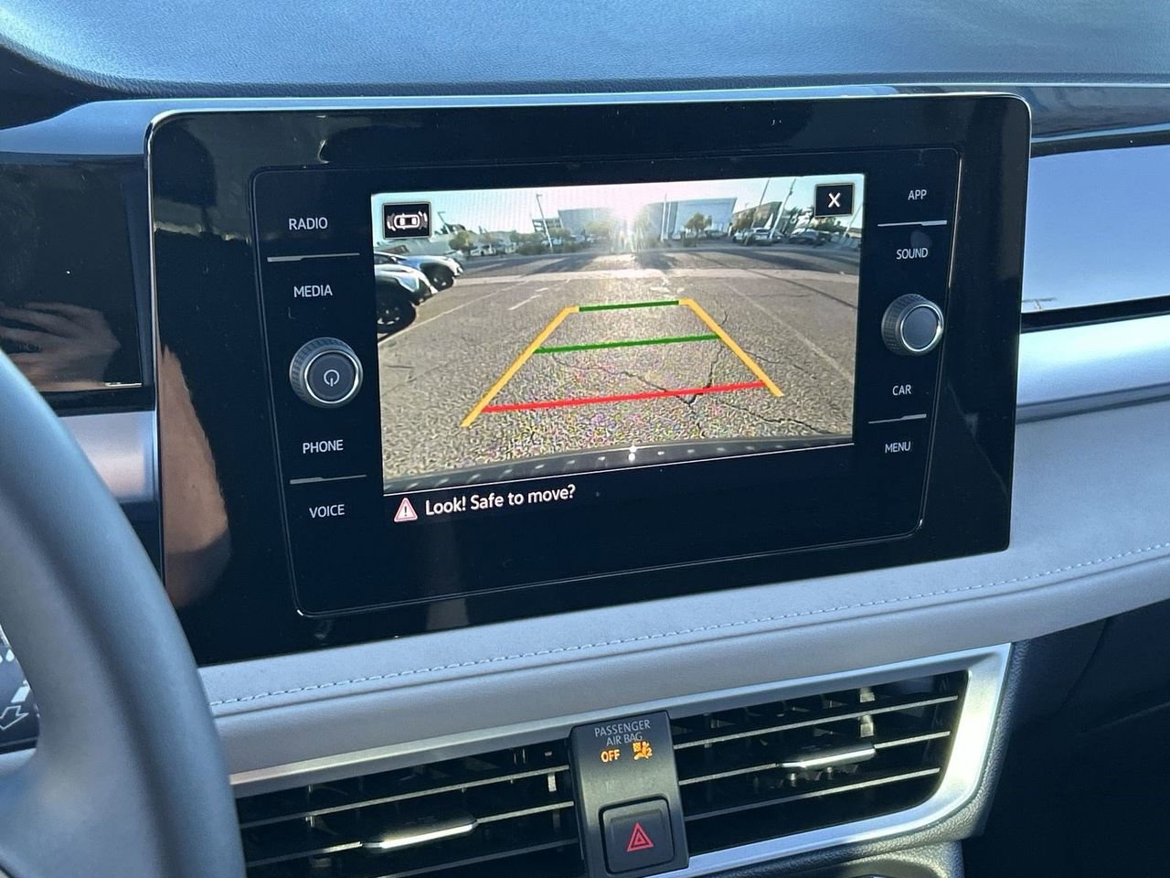 New 2026 Volkswagen Taos SE image 22