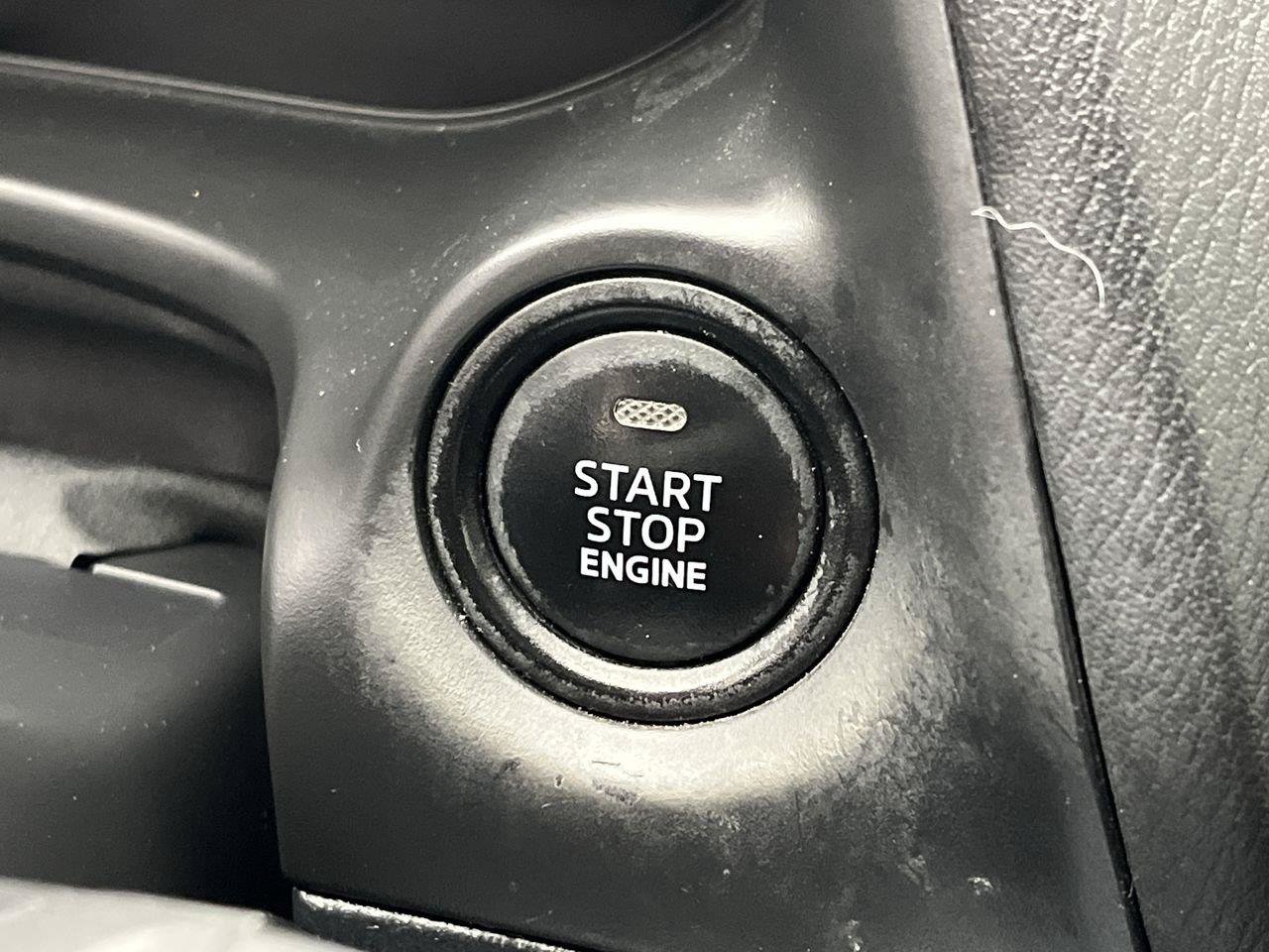 Used 2018 MAZDA MAZDA3 Touring FWD image 17