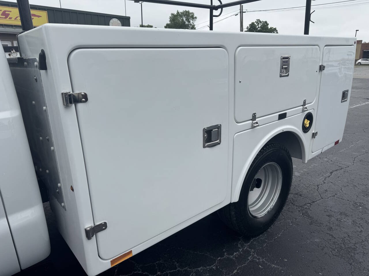 Used 2015 Ford F350 XL RWD image 14
