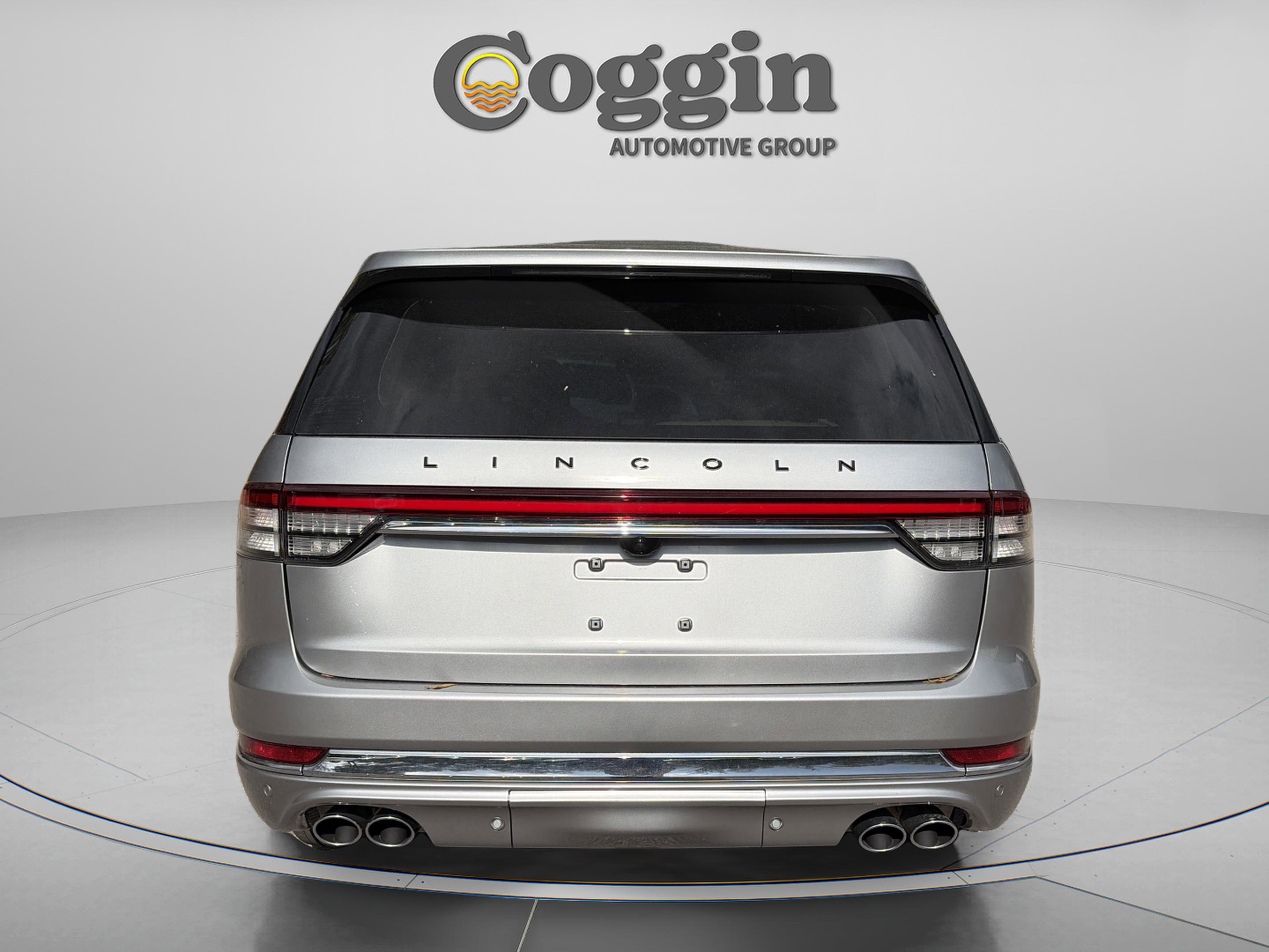 Used 2024 Lincoln Aviator Black Label w/ Dynamic Handling Package image 4