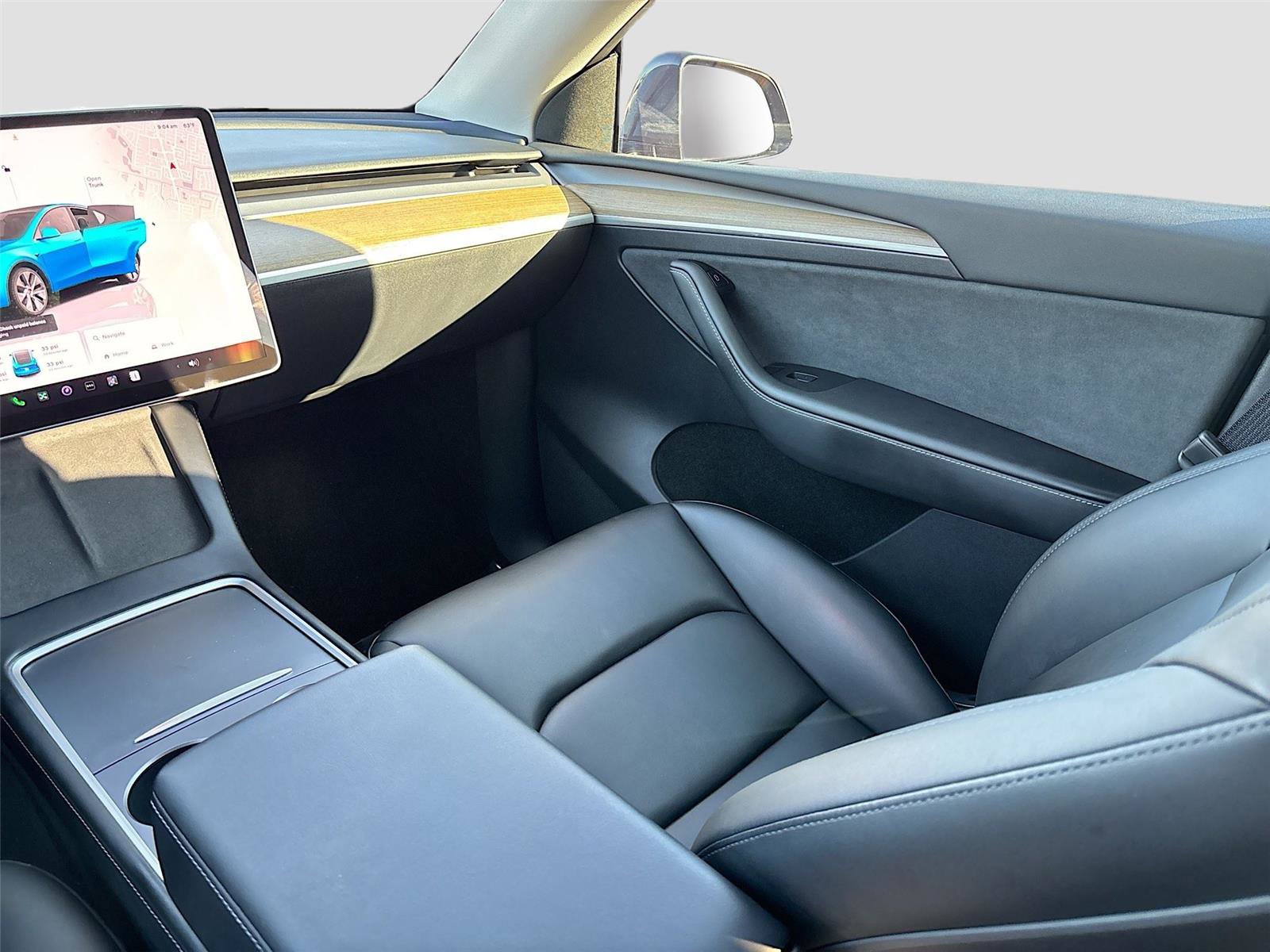 Used 2023 Tesla Model Y Long Range image 25