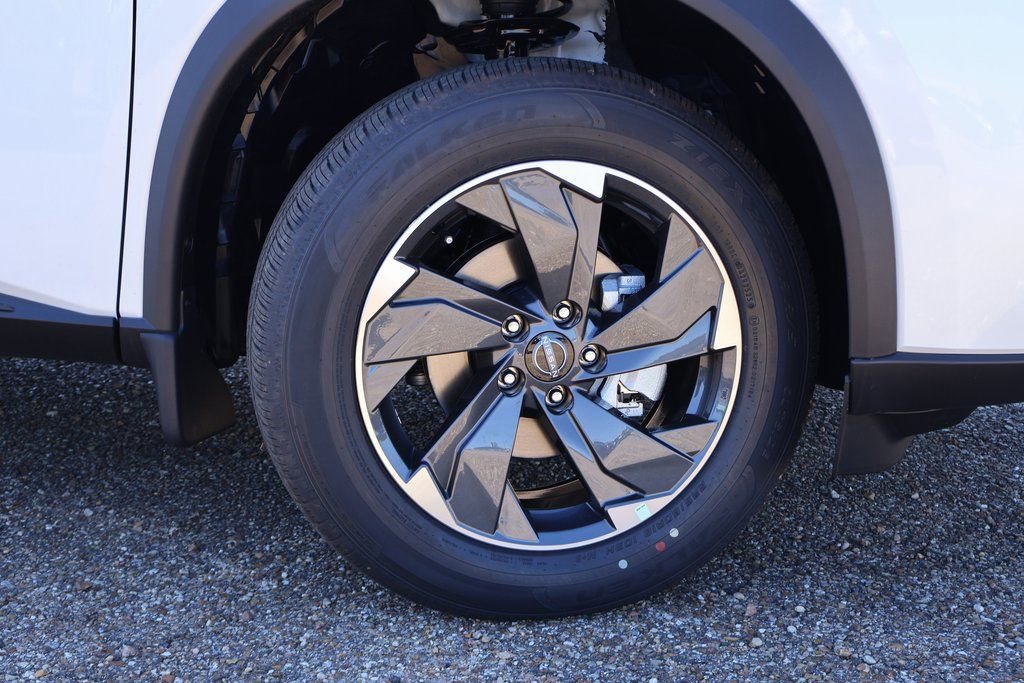 New 2026 Nissan Rogue SV image 16