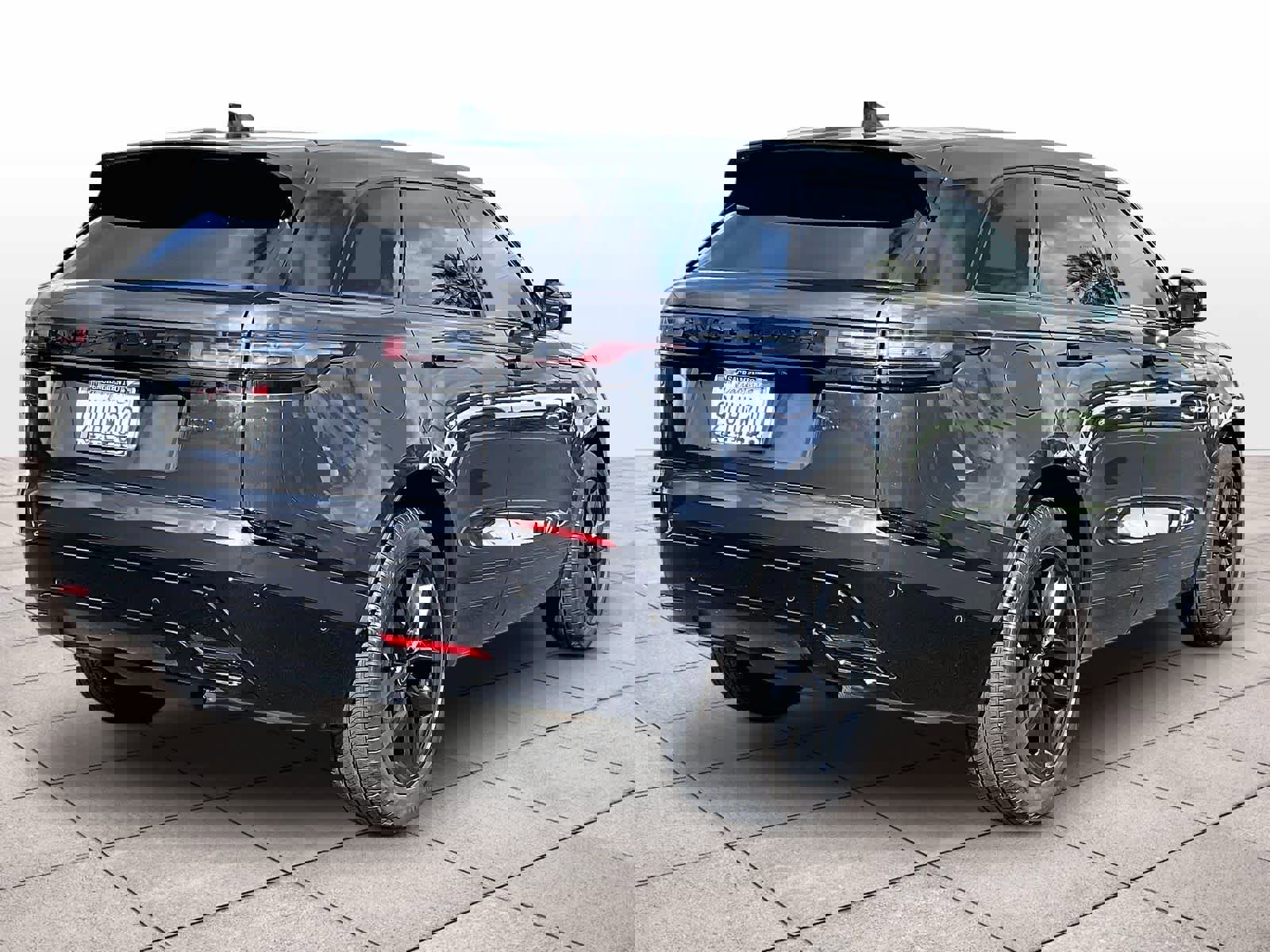 Used 2026 Land Rover Range Rover Velar Dynamic SE image 15