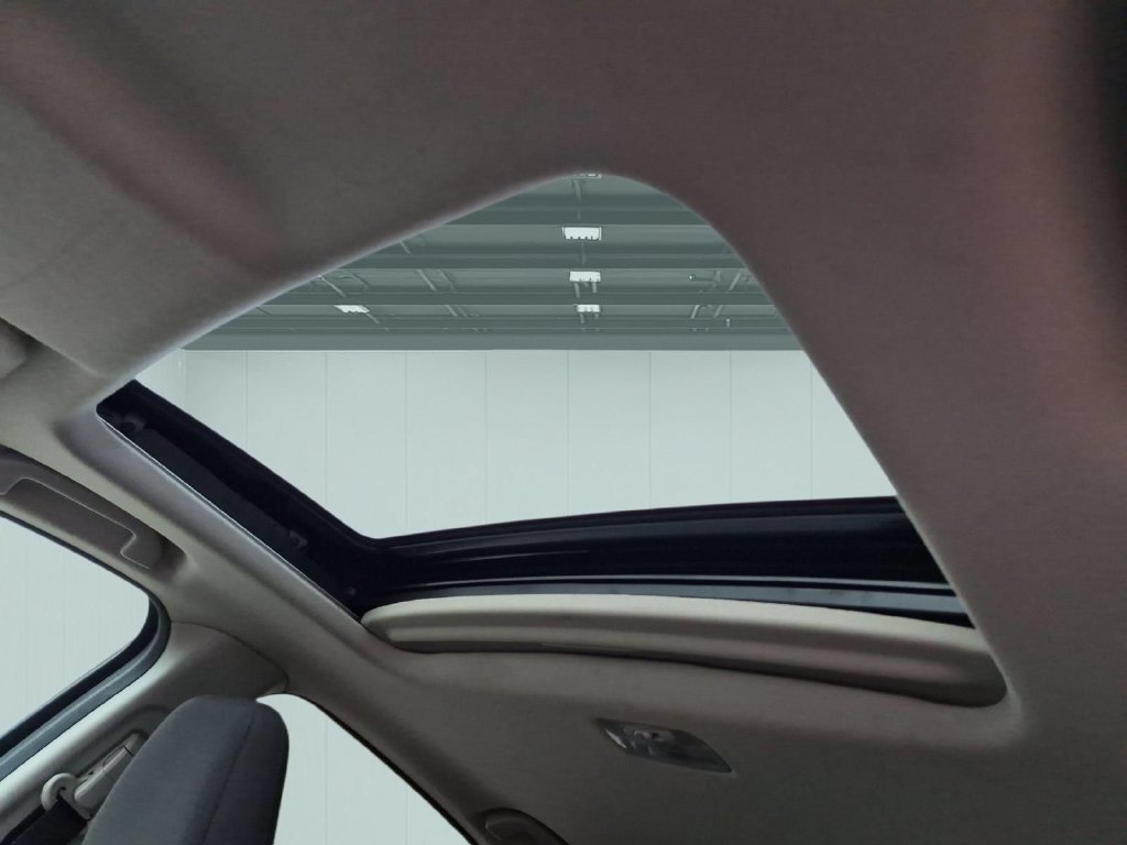 Used 2019 Honda HR-V EX image 13