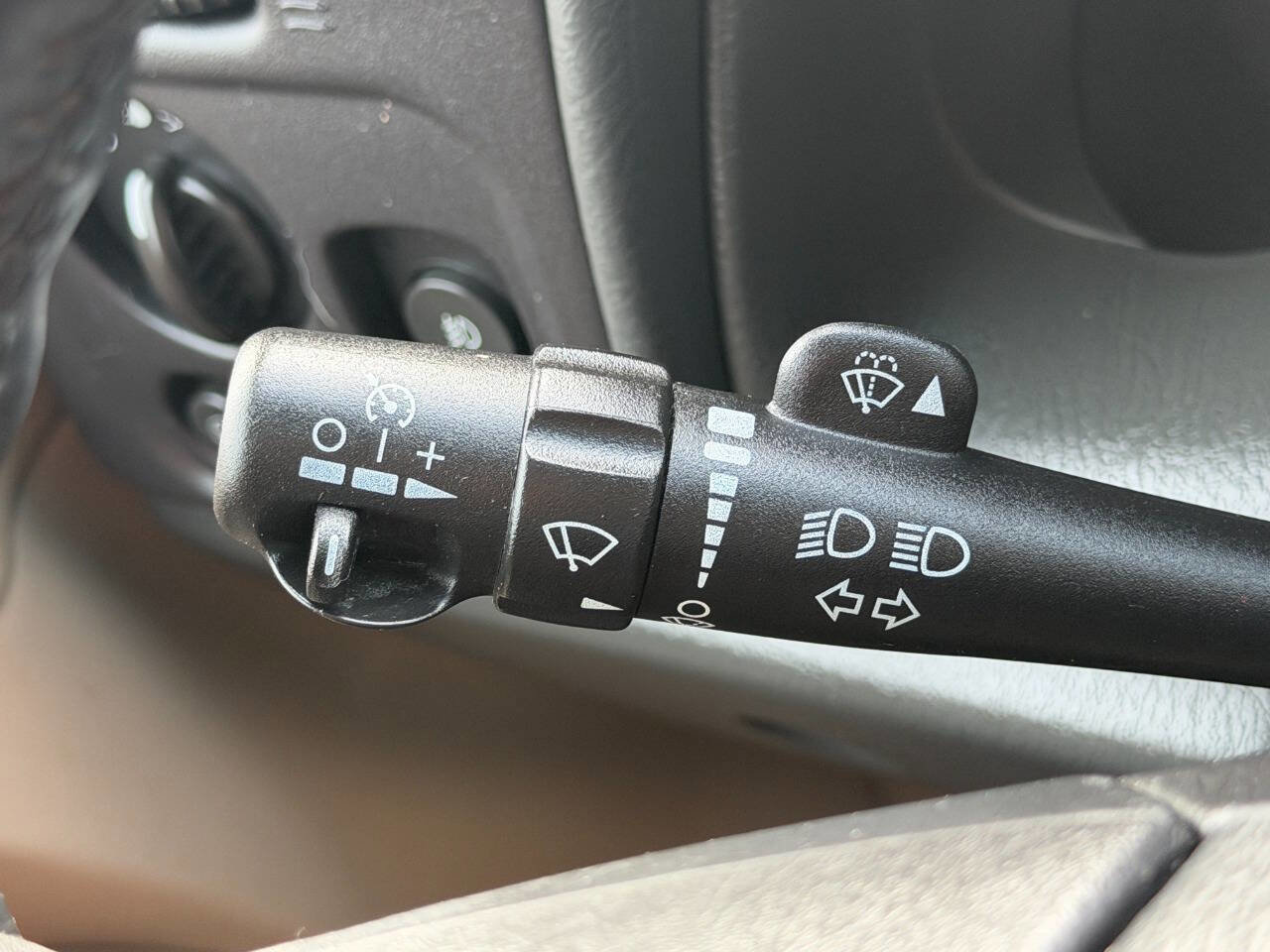 Used 2004 Oldsmobile Bravada AWD w/ Memory Package image 33