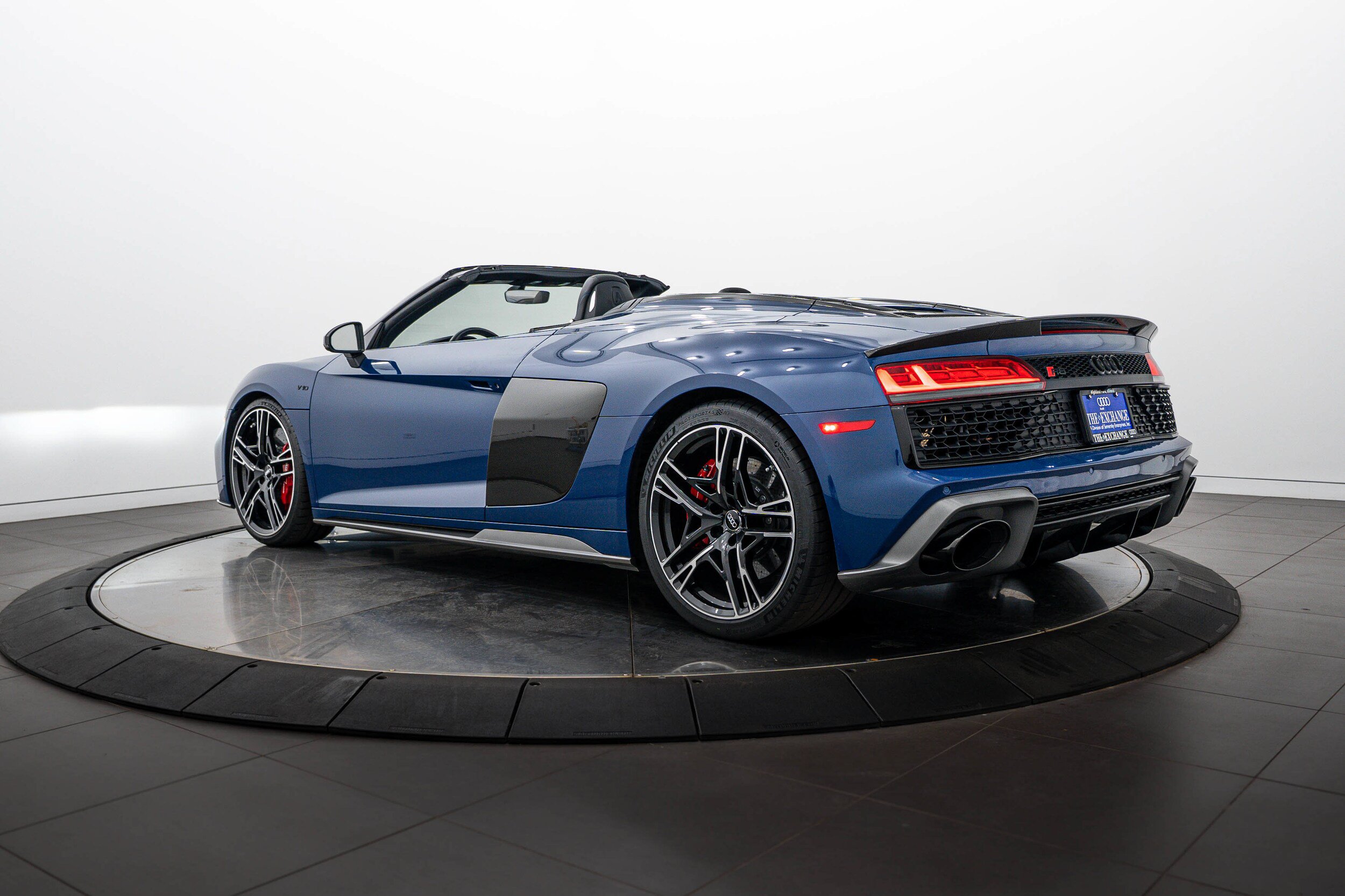 Used 2020 Audi R8 V10 performance AWD/4WD image 7