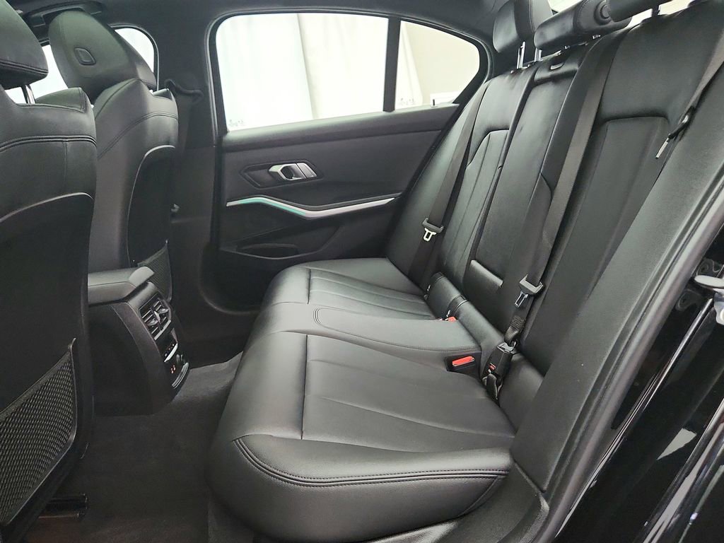 Used 2019 BMW 330i xDrive Sedan w/ Convenience Package AWD/4WD image 30