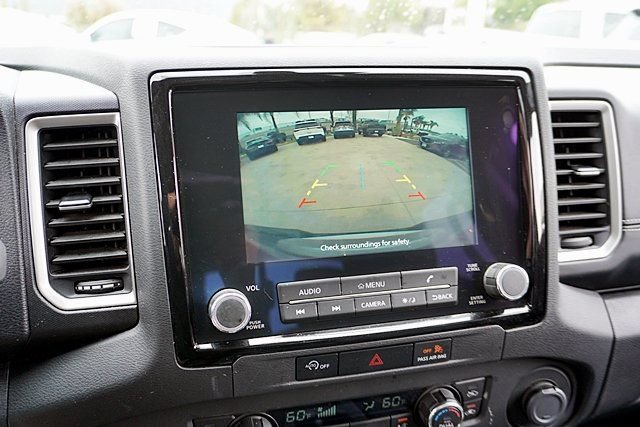 Certified 2024 Nissan Frontier SL w/ Technology Package RWD image 38