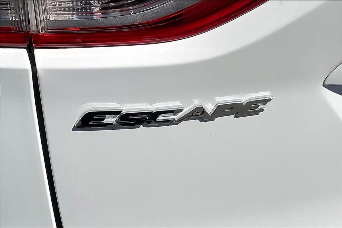 Used 2013 Ford Escape SE AWD/4WD image 23