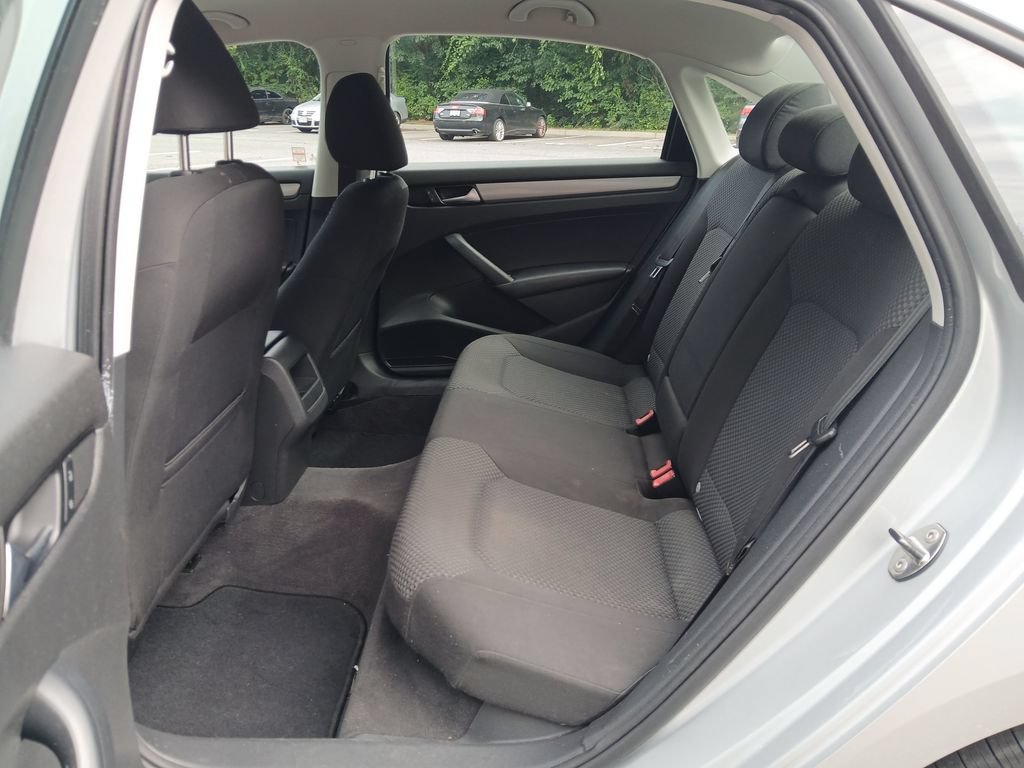 Used 2012 Volkswagen Passat 2.5 S FWD image 22