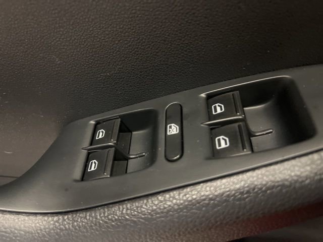 Used 2017 Volkswagen Jetta S FWD image 25
