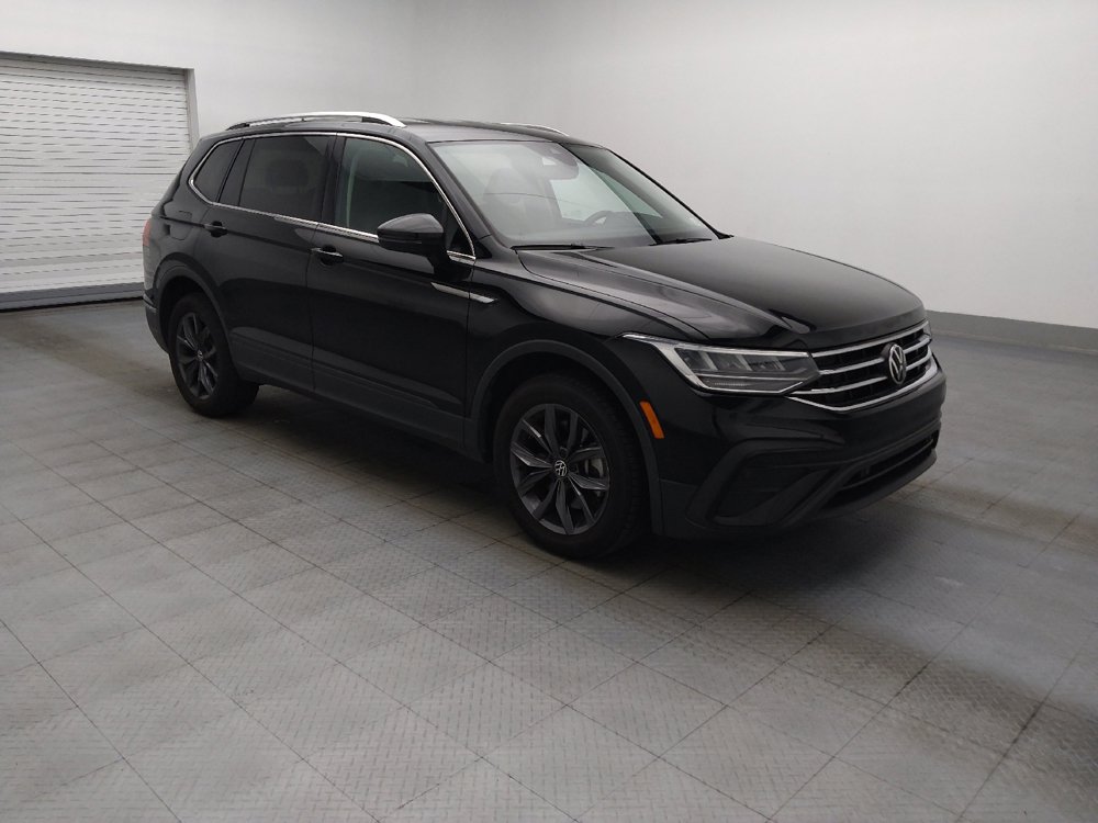 Used 2023 Volkswagen Tiguan SE FWD image 11