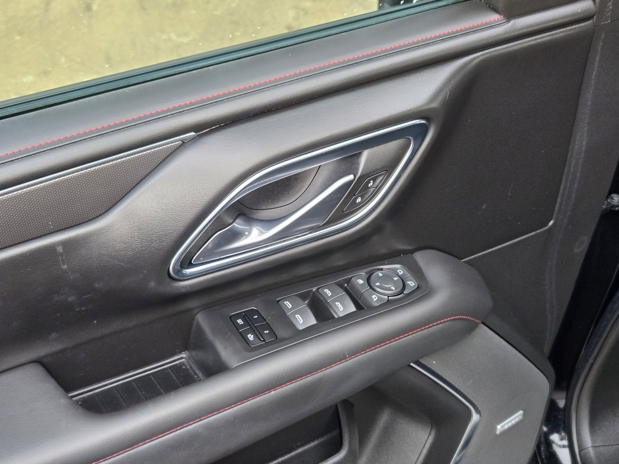 Certified 2022 Chevrolet Tahoe RST w/ Luxury Package image 12