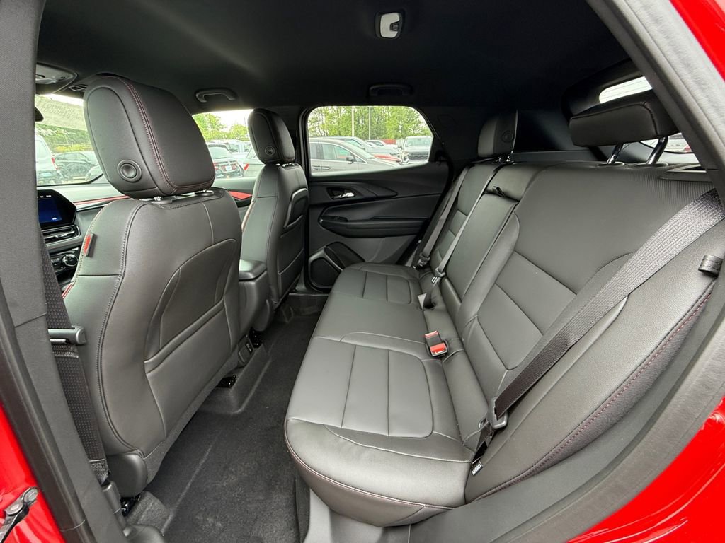 New 2026 Chevrolet TrailBlazer RS w/ Convenience Package FWD image 23