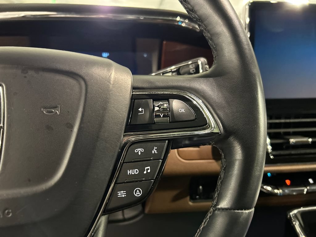 Used 2022 Lincoln Navigator L Reserve AWD/4WD image 14