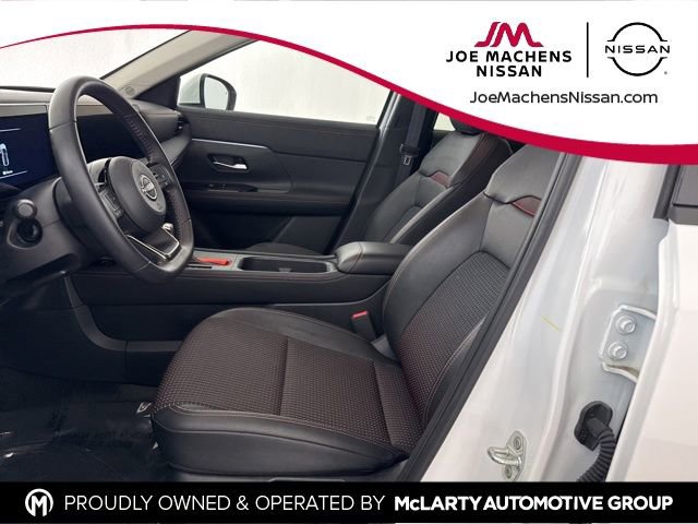 Used 2025 Nissan Kicks SR image 21