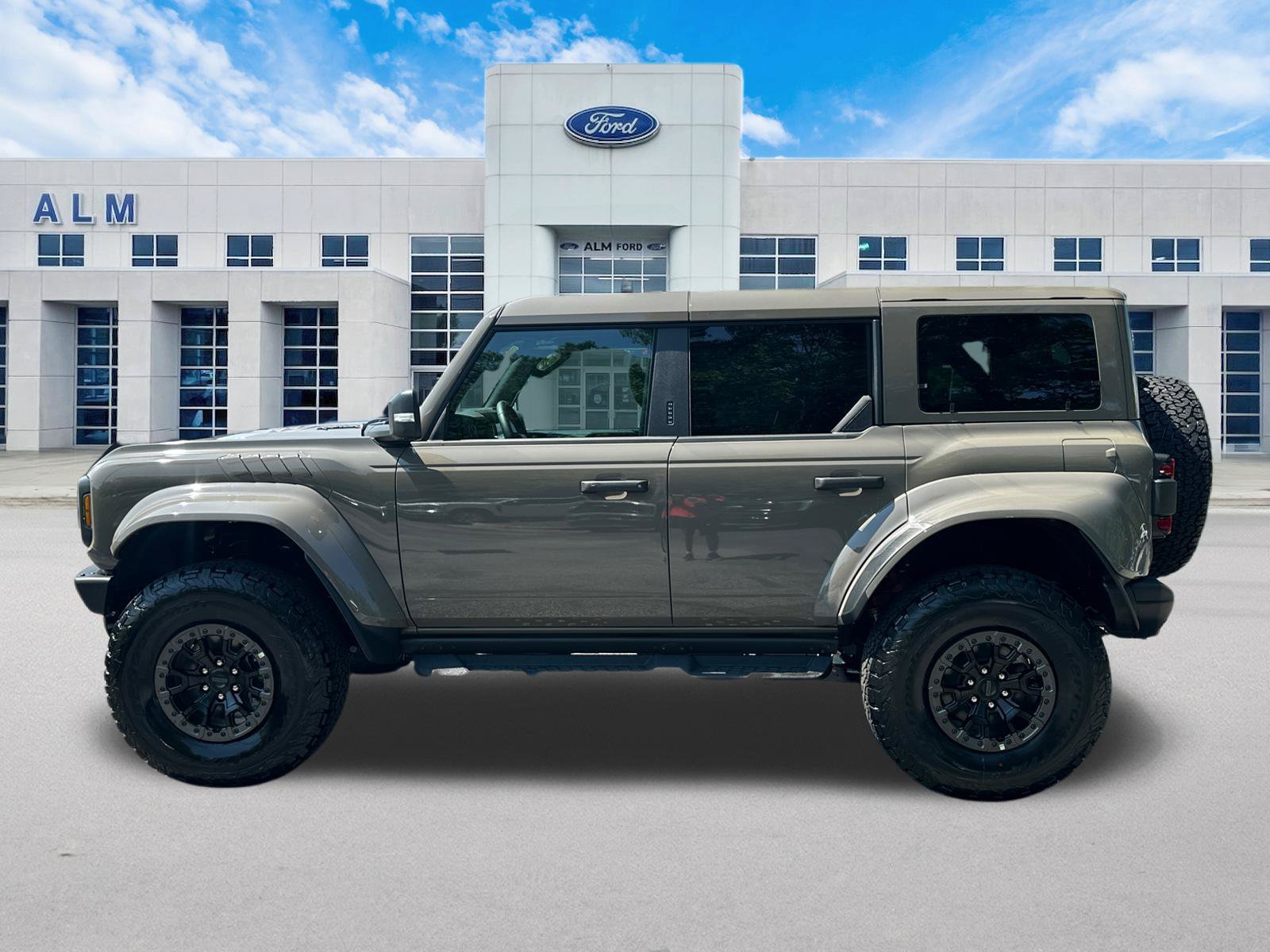 New 2026 Ford Bronco Raptor AWD/4WD image 9