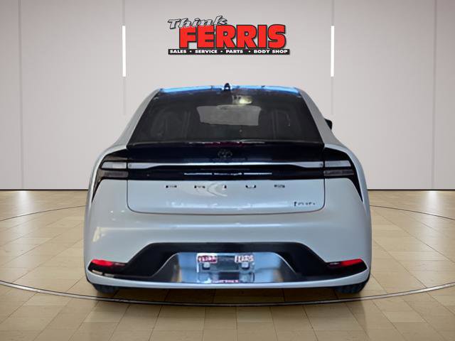 New 2026 Toyota Prius Plug-In Hybrid FWD image 4