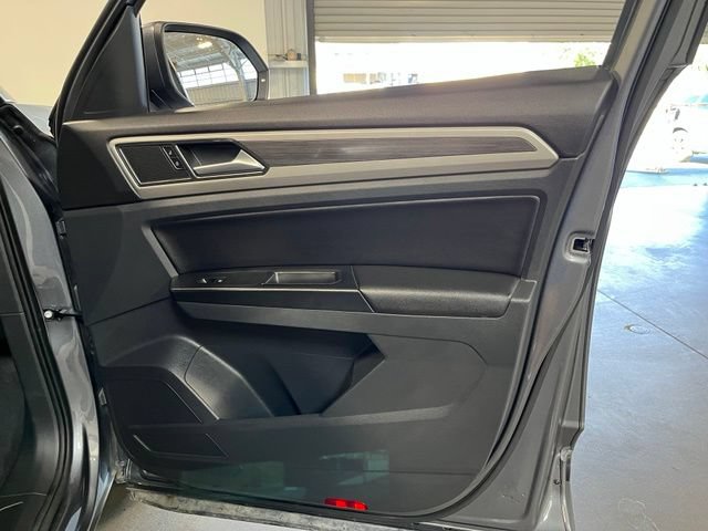 Used 2021 Volkswagen Atlas SEL AWD/4WD image 12