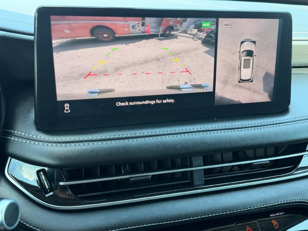 Used 2024 INFINITI QX60 Luxe w/ Cargo Package FWD image 28
