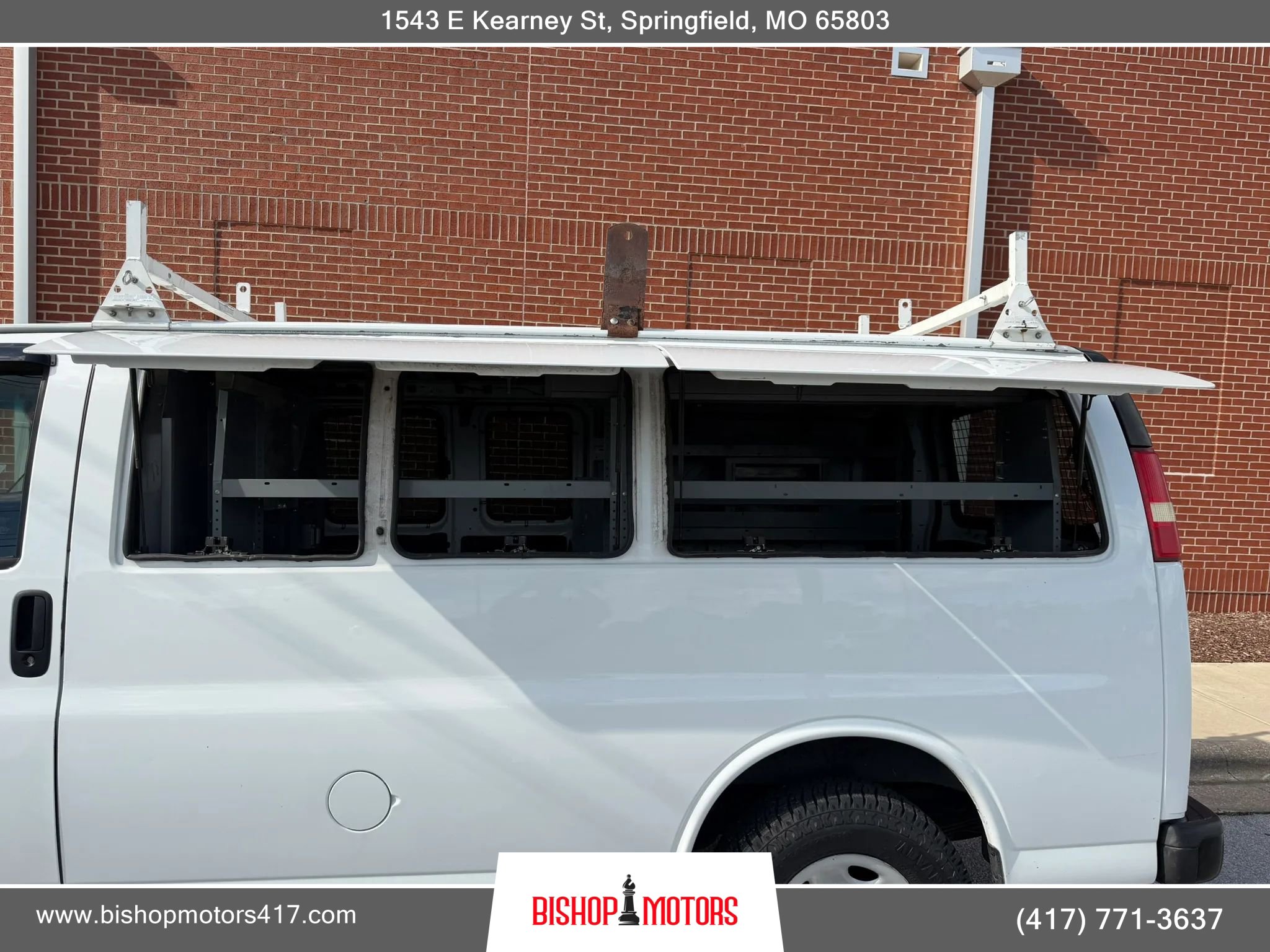 Used 2015 GMC Savana 2500 RWD image 15
