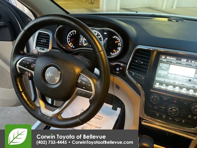 Used 2017 Jeep Grand Cherokee Limited w/ Luxury Group II image 14