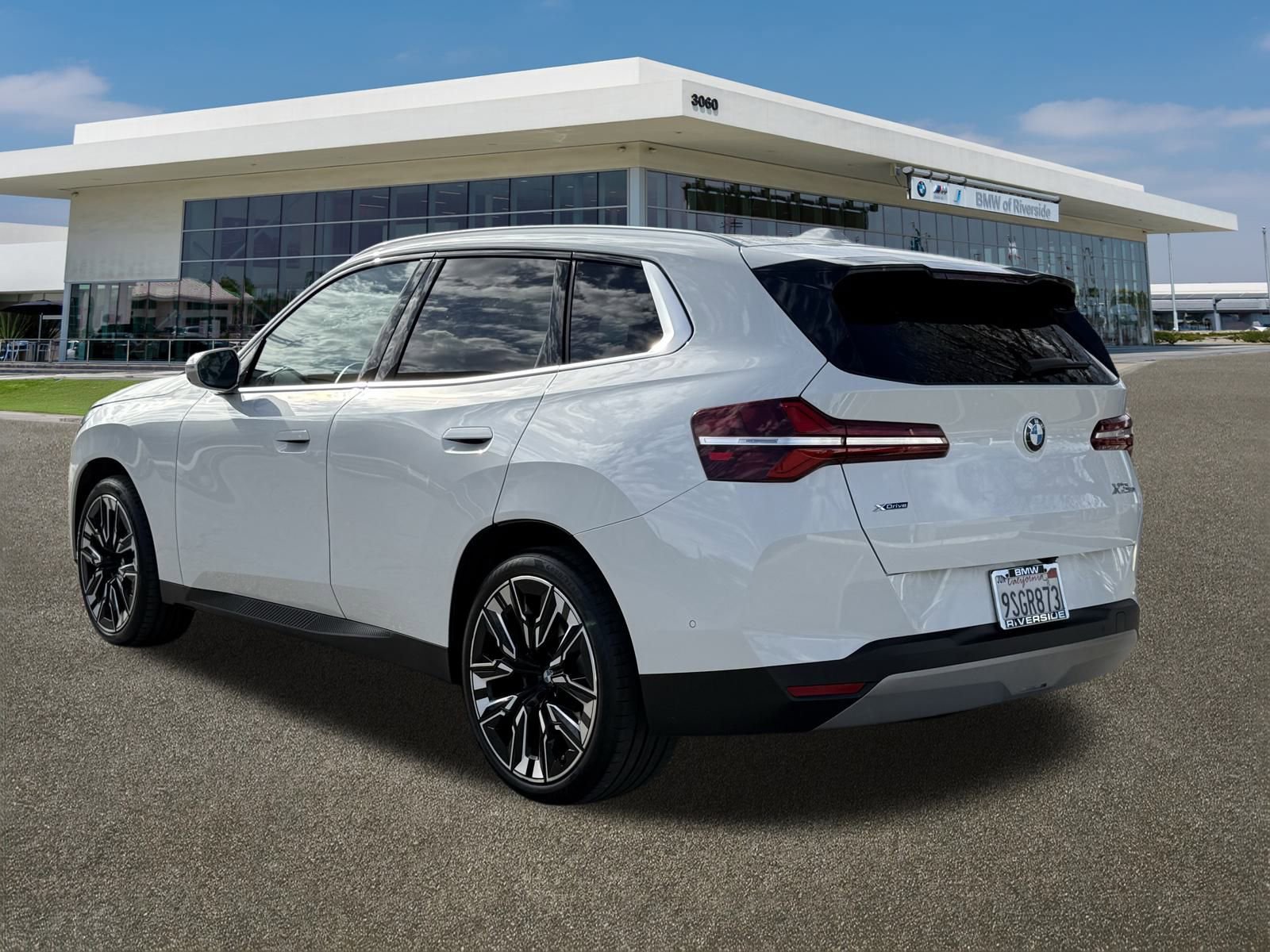 Used 2025 BMW X3 xDrive30i w/ Premium Package image 8