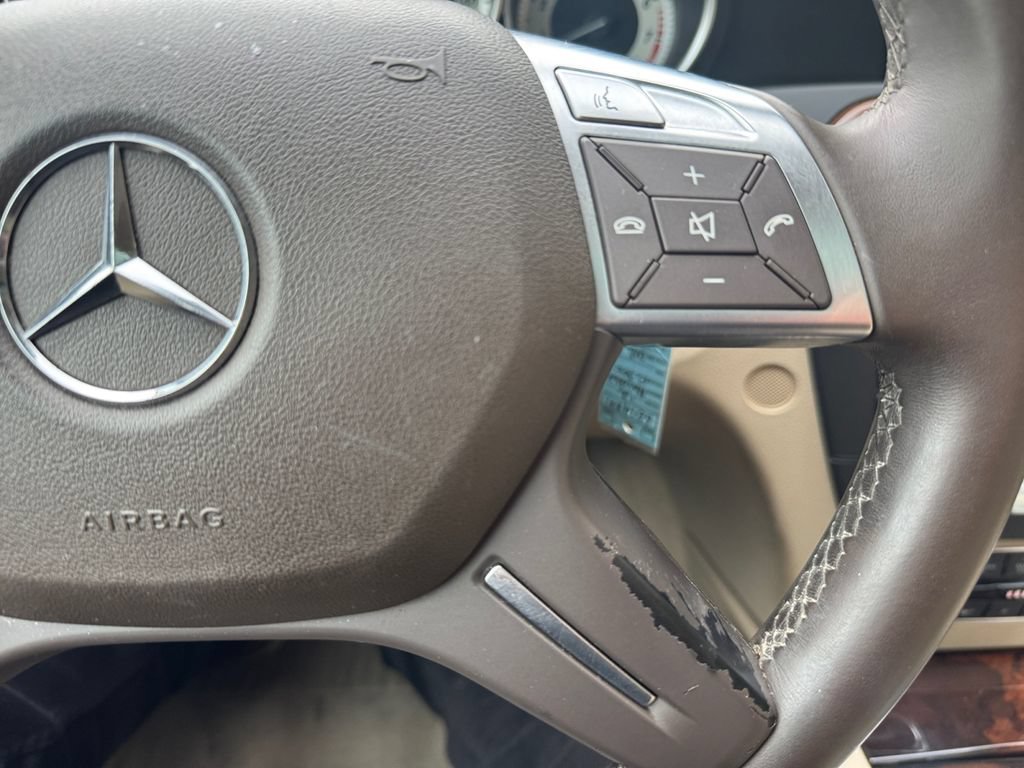 Used 2012 Mercedes-Benz C 300 4MATIC Sedan image 30