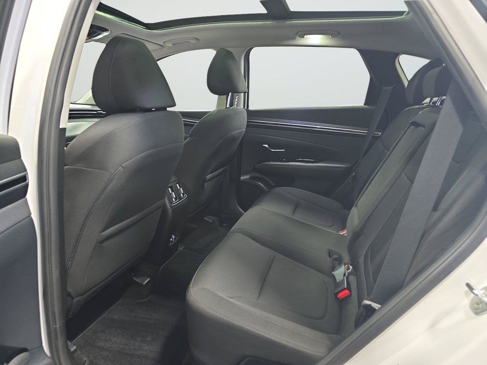 Used 2022 Hyundai Tucson SEL AWD/4WD image 19