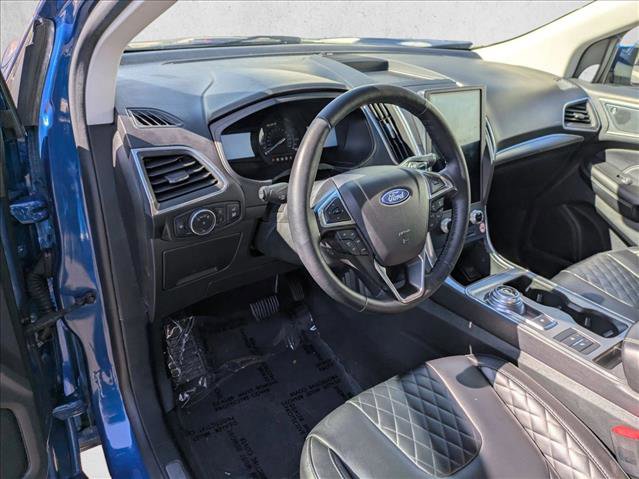 Used 2023 Ford Edge Titanium image 10