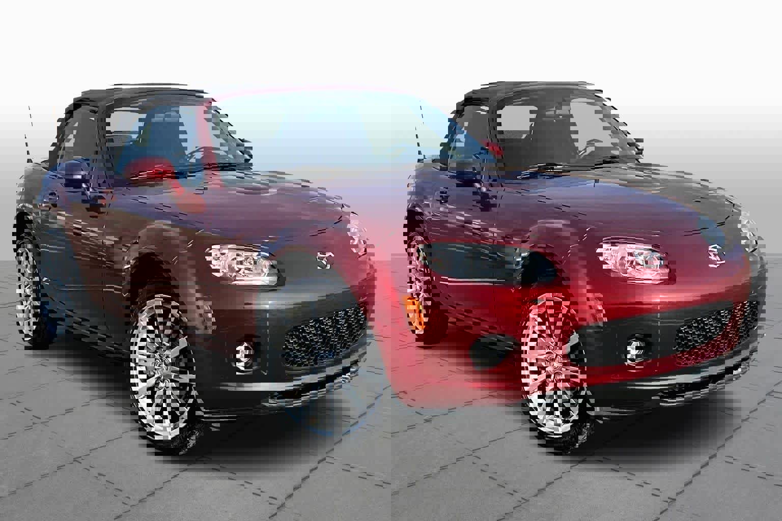 Used 2006 MAZDA MX-5 Miata Sport image 2