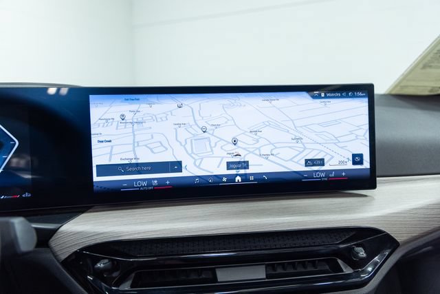 Used 2025 BMW 430i xDrive Convertible AWD/4WD image 16