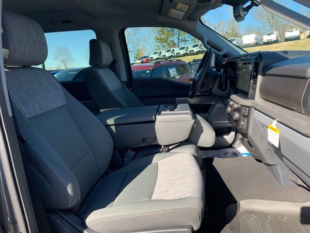 New 2026 Ford F250 XLT w/ XLT Premium Package image 28
