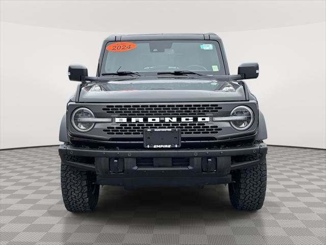 Used 2024 Ford Bronco Badlands image 2
