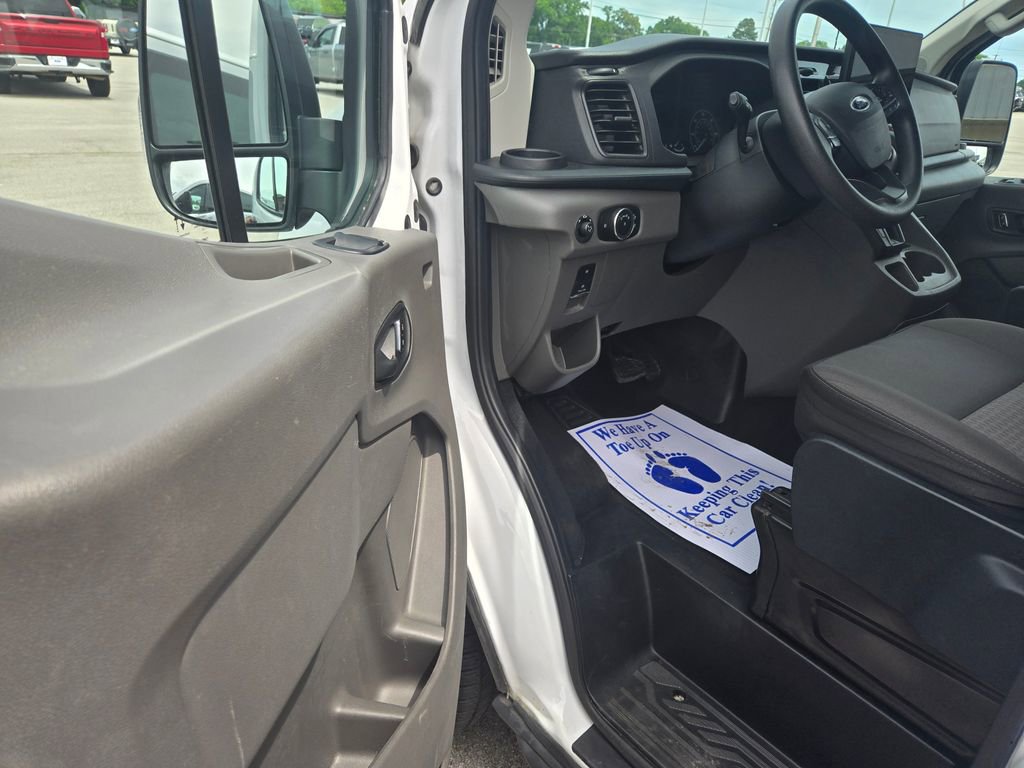 Used 2023 Ford Transit 350 XLT RWD image 6
