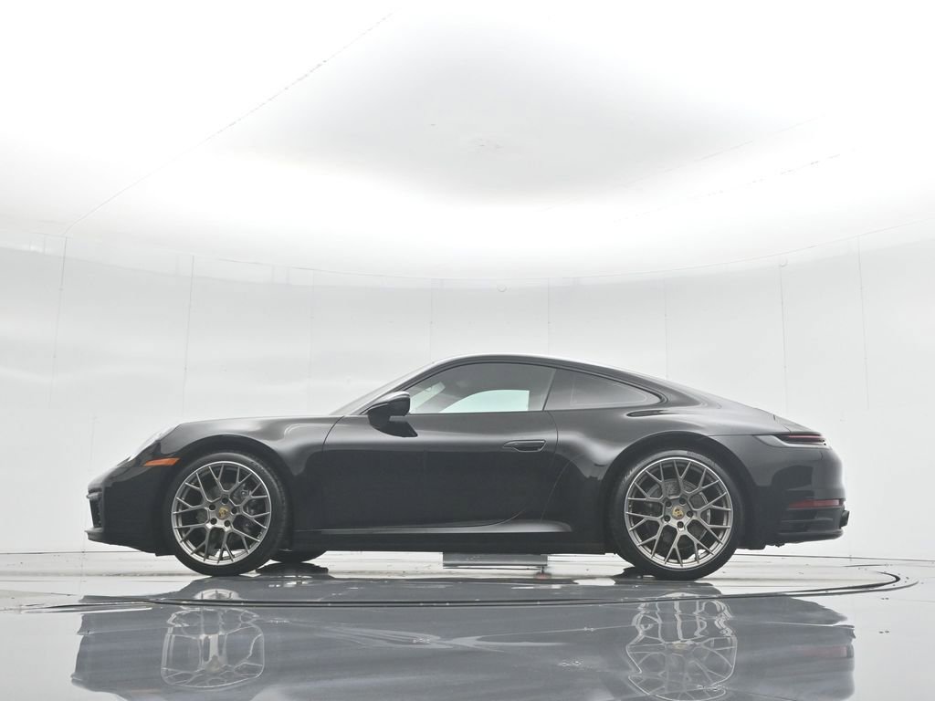 Used 2023 Porsche 911 Carrera image 54