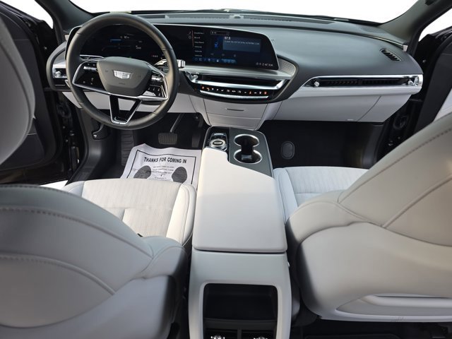 Certified 2024 Cadillac Lyriq Luxury image 9