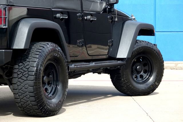 Used 2010 Jeep Wrangler Unlimited Sport image 24