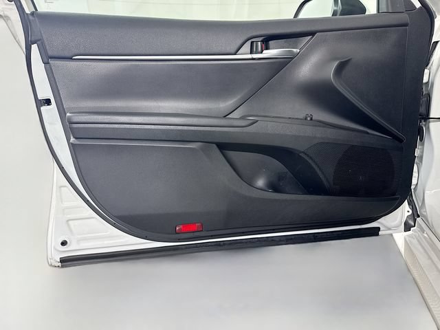 Used 2024 Toyota Camry LE w/ Convenience Package FWD image 13