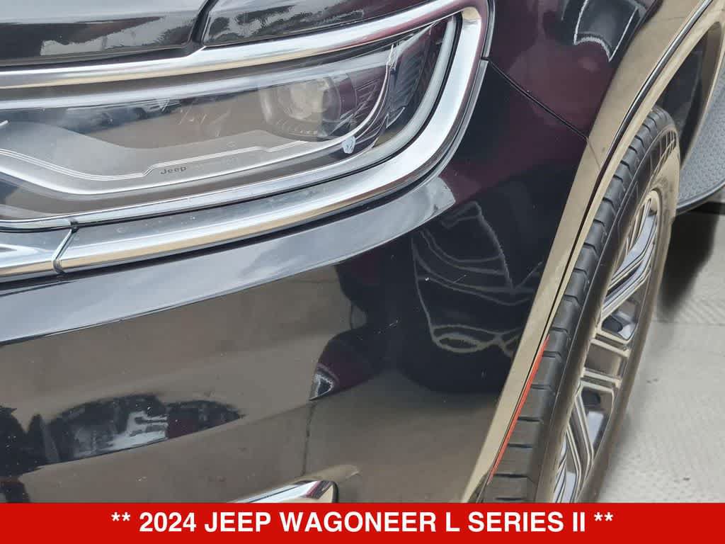Used 2024 Jeep Wagoneer L Series II w/ Flexible Seating Group AWD/4WD image 11