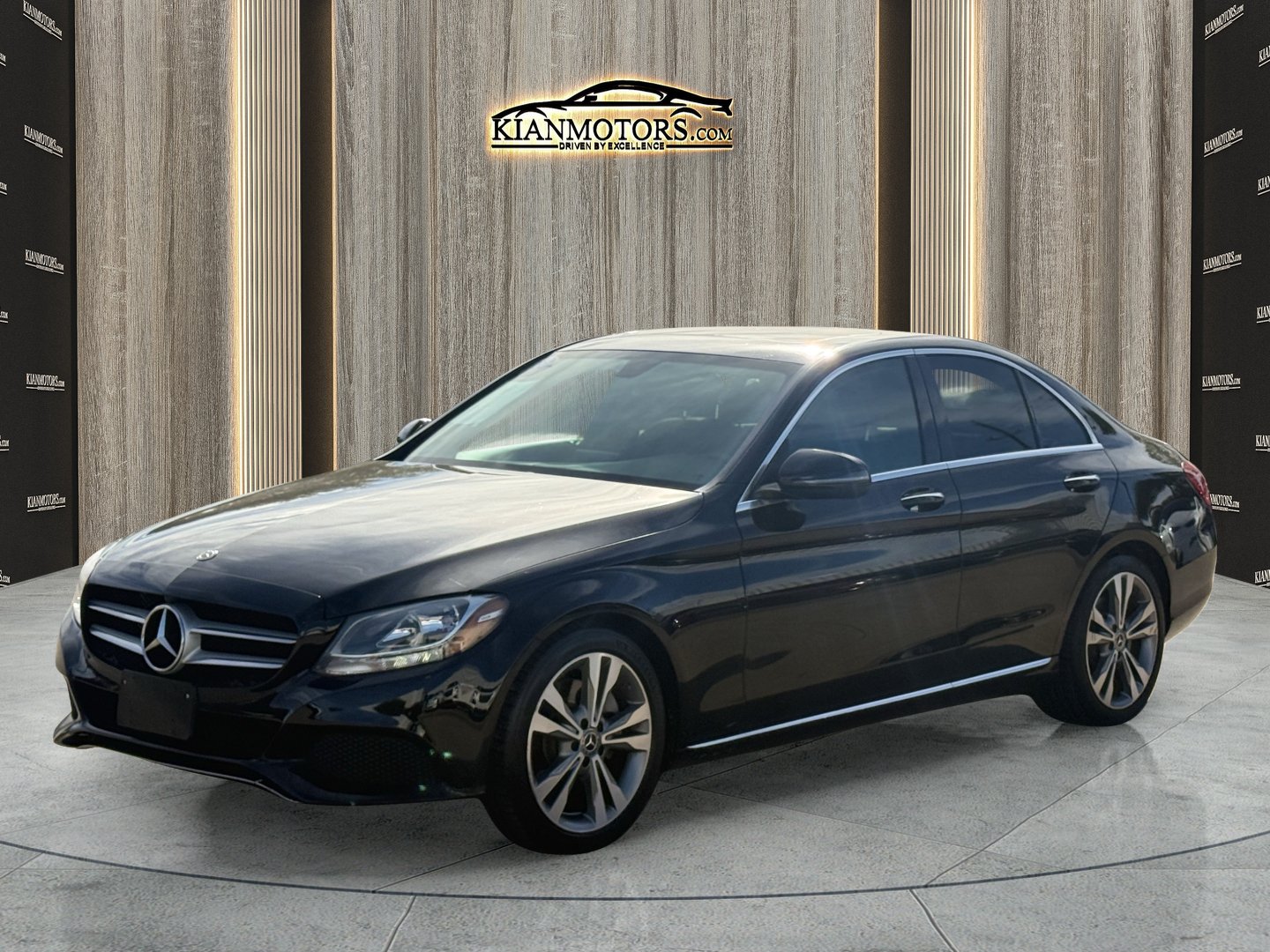 Used 2018 Mercedes-Benz C 300 Sedan w/ Premium Package image 7